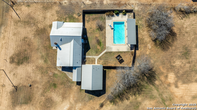 Image 3 of 50 For 1001 Horton Ln