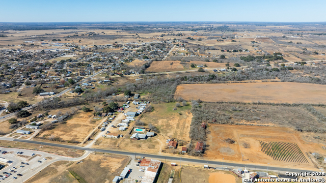 Image 4 of 50 For 1001 Horton Ln