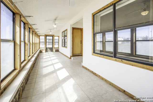 Image 42 of 50 For 1001 Horton Ln