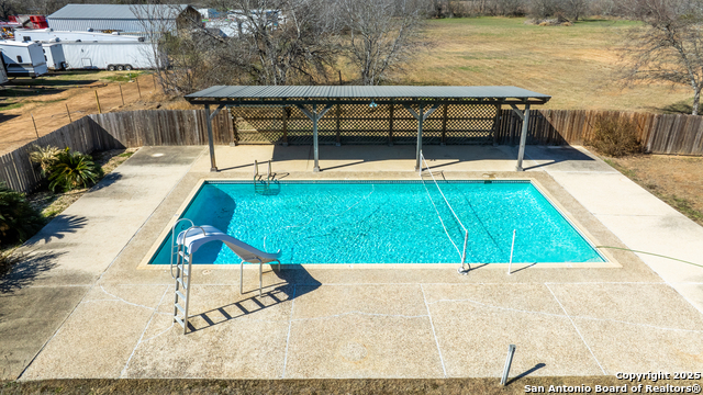 Image 7 of 50 For 1001 Horton Ln