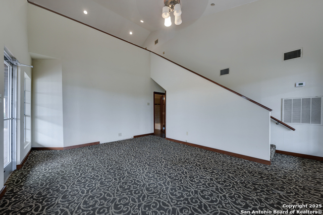 Image 26 of 42 For 5107 Monaco Cir