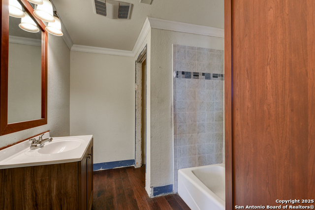 Image 28 of 42 For 5107 Monaco Cir