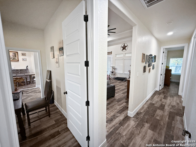 Image 26 of 50 For 246 Cibolo Way