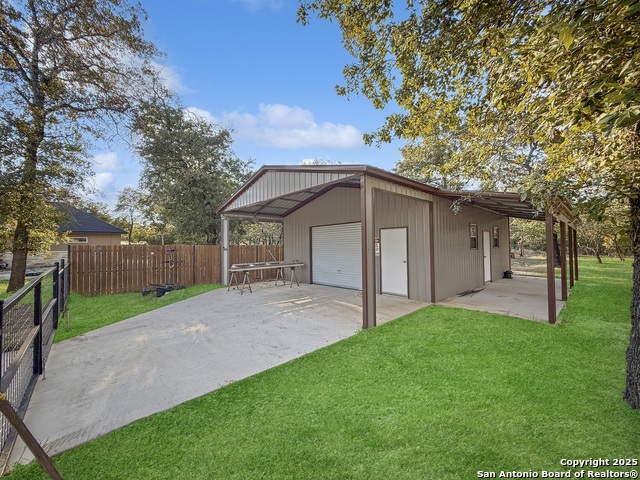 Image 40 of 50 For 246 Cibolo Way
