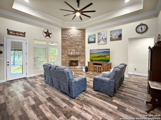 Image 5 of 50 For 246 Cibolo Way
