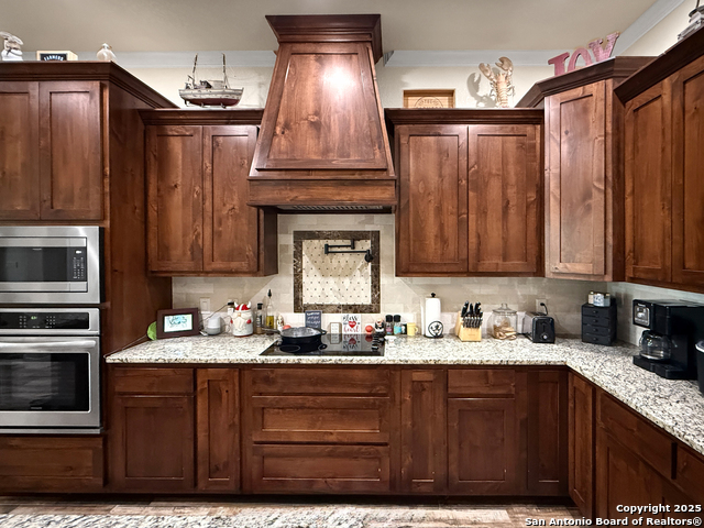 Image 8 of 50 For 246 Cibolo Way