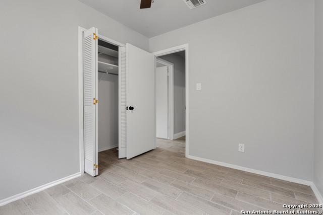 Image 11 of 25 For 1138 Klondike