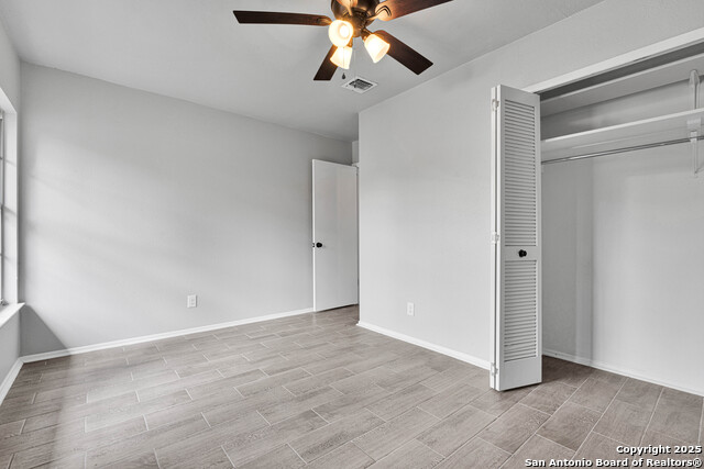 Image 13 of 25 For 1138 Klondike