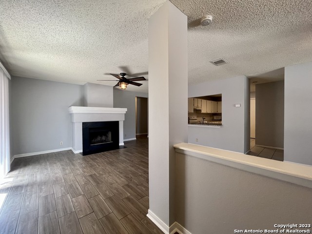 Image 2 of 27 For 7619 Alverstone