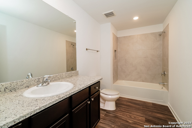 Image 13 of 17 For 4219 Trail De Paris