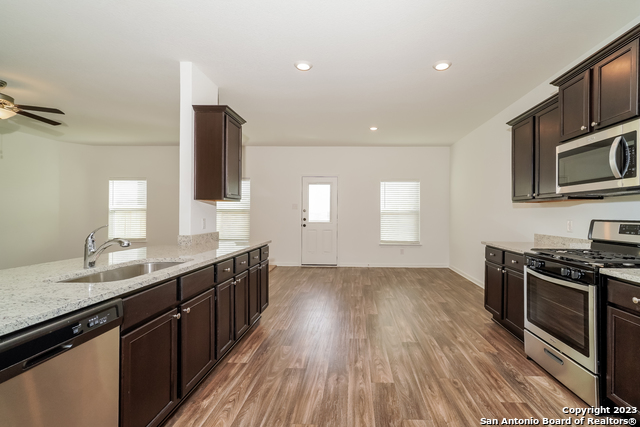 Image 7 of 17 For 4219 Trail De Paris