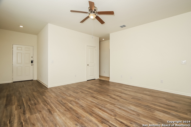 Image 3 of 16 For 5010 Dawn Break