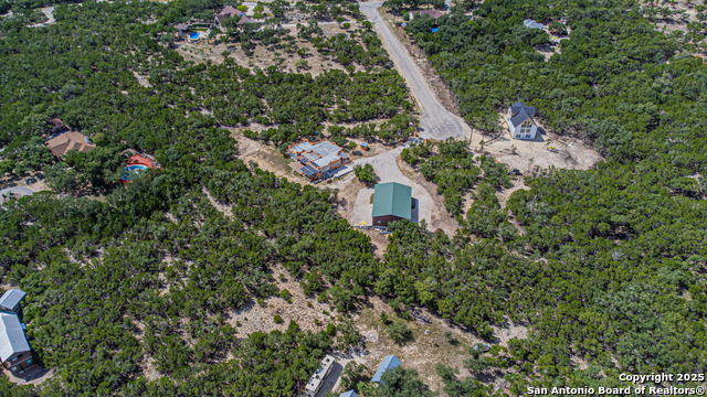 Image 11 of 61 For 182 Country Point