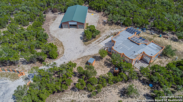Image 8 of 61 For 182 Country Point
