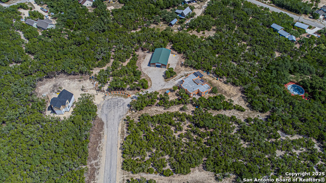 Image 9 of 61 For 182 Country Point