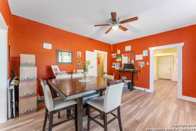 Listing photo id 10 for 1427 Pyron E