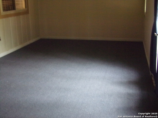 Image 29 of 37 For 615 Amistad Blvd