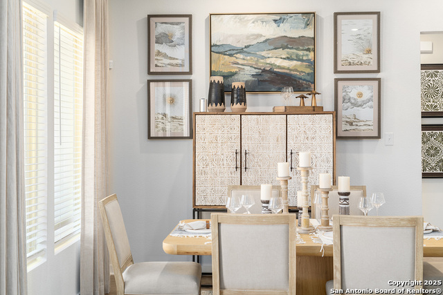 Image 11 of 44 For 409 Salamander St