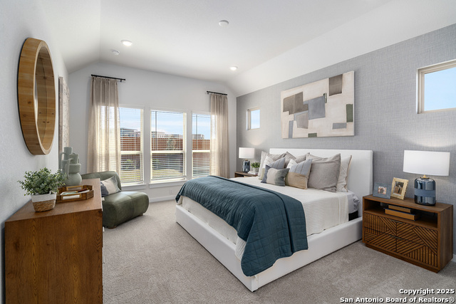 Image 13 of 44 For 409 Salamander St