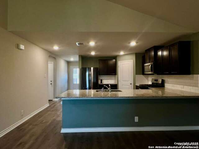 Image 3 of 29 For 13510 Whisper Bend