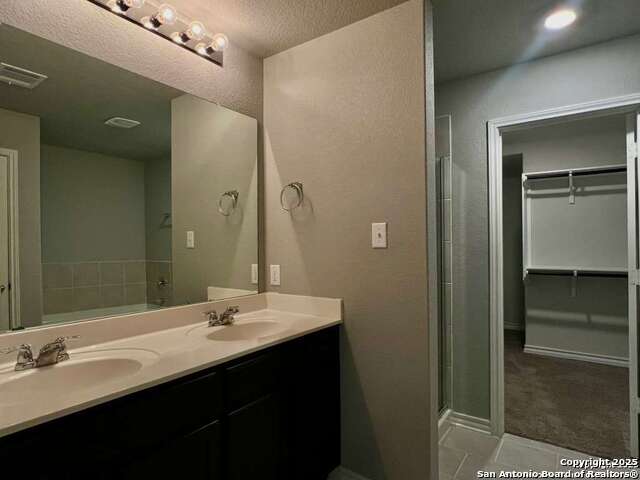 Image 8 of 29 For 13510 Whisper Bend