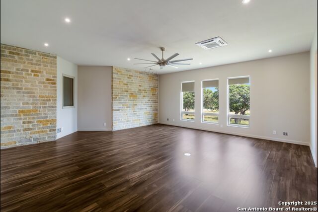 Image 15 of 19 For 144 Mallard