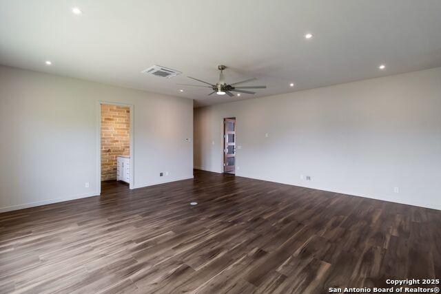 Image 16 of 19 For 144 Mallard