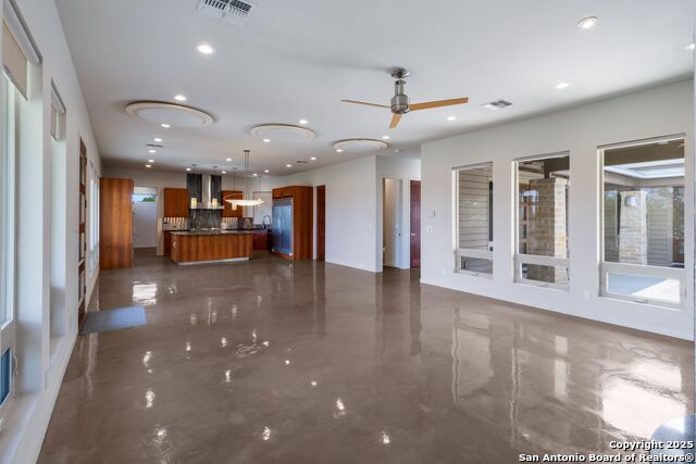 Image 8 of 19 For 144 Mallard