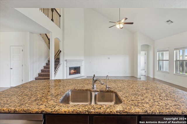 Listing photo id 18 for 604 Saddle Nest