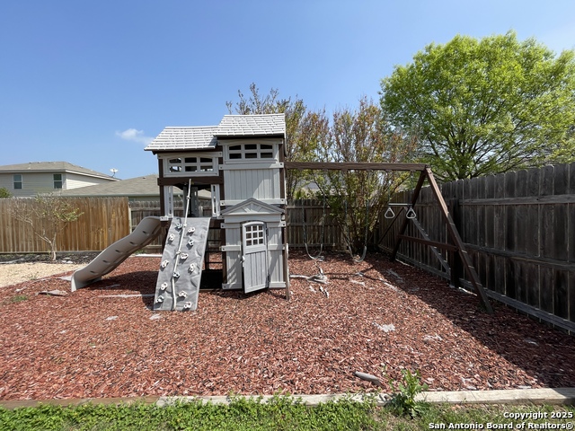 Image 8 of 18 For 10339 Stallion Bay