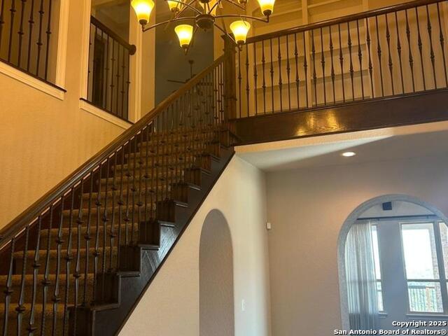 Image 7 of 38 For 8223 Winecup Hill