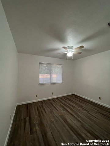 Image 17 of 28 For 8848 Meadow Range St