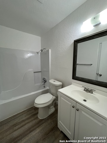 Image 19 of 28 For 8848 Meadow Range St