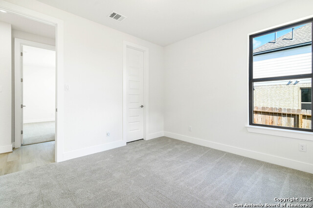 Image 27 of 42 For 29726 Millwood