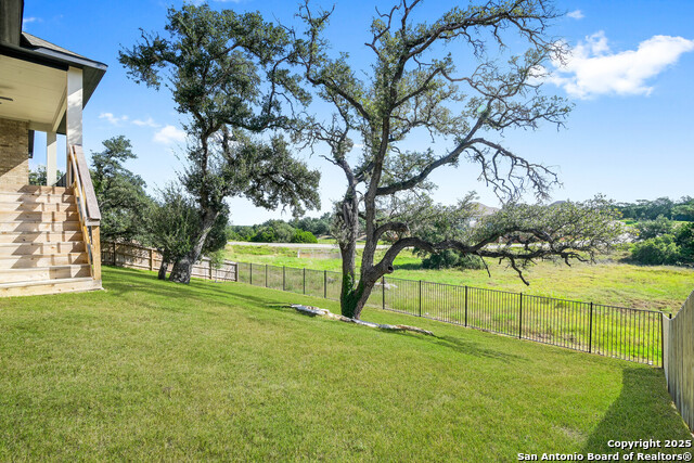 Image 33 of 42 For 29726 Millwood