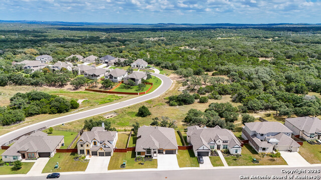 Image 36 of 42 For 29726 Millwood