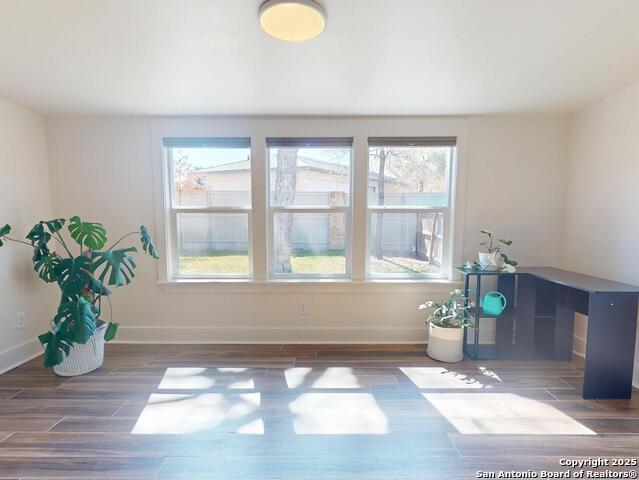 Image 24 of 41 For 138 New Haven