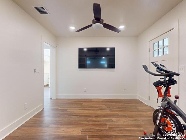 Image 28 of 41 For 138 New Haven