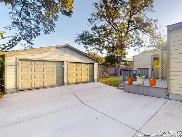 Image 32 of 41 For 138 New Haven