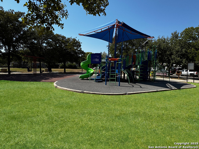 Image 40 of 41 For 138 New Haven