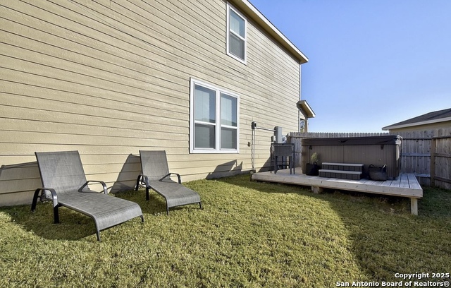 Listing photo id 13 for 12031 Silver