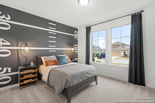 Image 15 of 34 For 233 Saddle Park