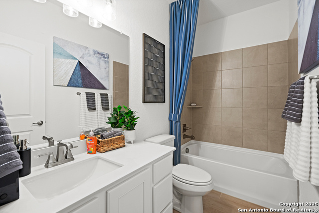 Image 19 of 34 For 233 Saddle Park