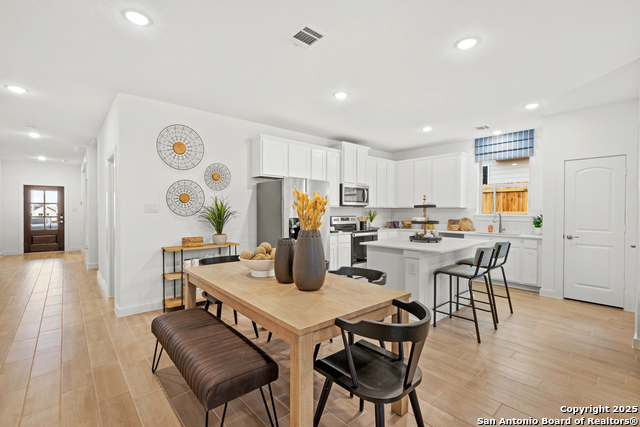 Image 5 of 34 For 233 Saddle Park