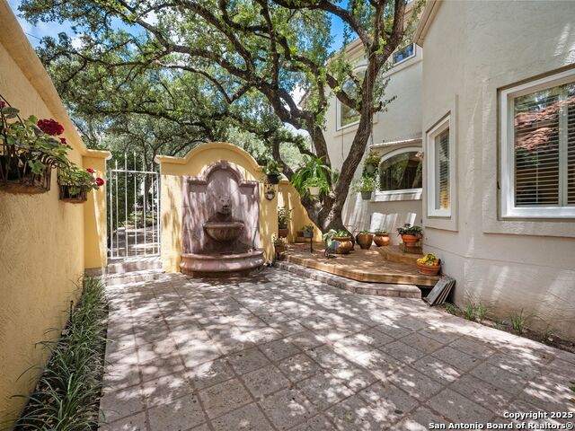 Image 29 of 36 For 43 Stratton Ln