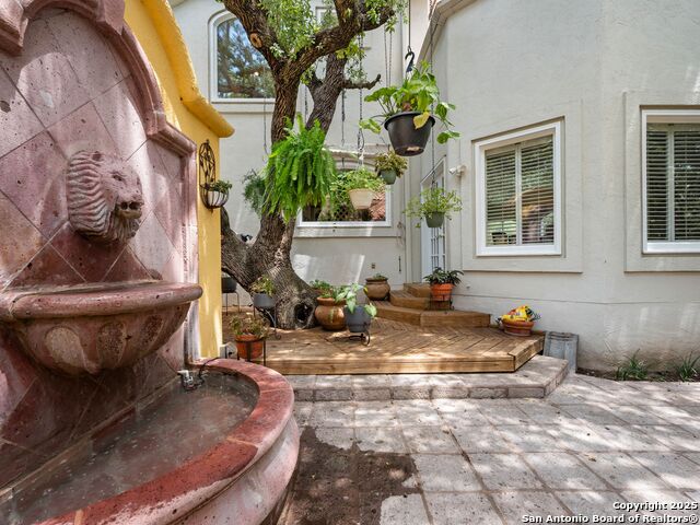 Image 31 of 36 For 43 Stratton Ln