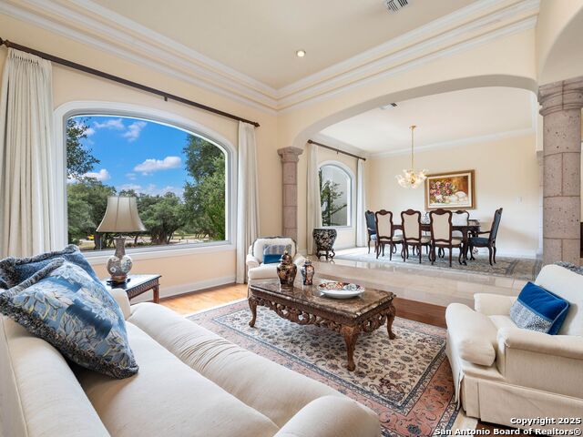 Image 6 of 36 For 43 Stratton Ln