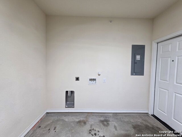 Image 18 of 20 For 16841 Showdown Path  2