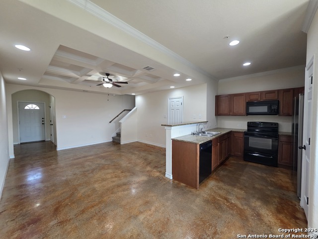 Image 2 of 20 For 16841 Showdown Path  2