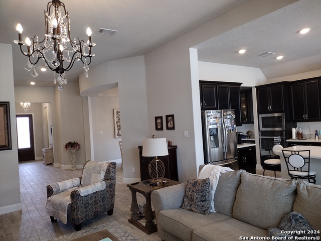 Image 10 of 41 For 12307 Merritt Villa